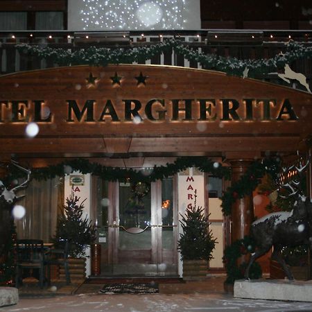 Hotel Margherita San Martino Di Castrozza Exterior photo