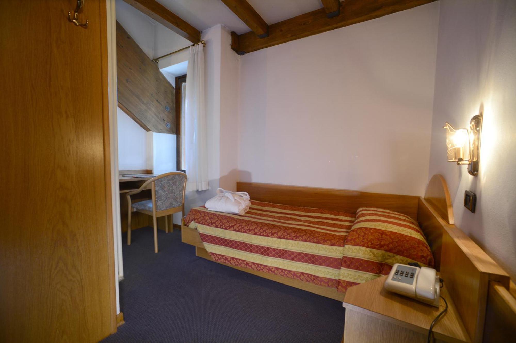 Hotel Margherita San Martino Di Castrozza Room photo